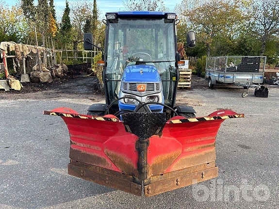 Traktor med snöplog ISEKI TG5390FQC 2 of 6