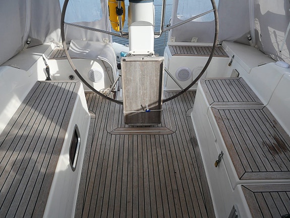 Hanse 350 10 of 24