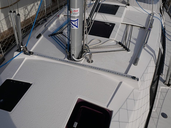 Hanse 350 4 of 24