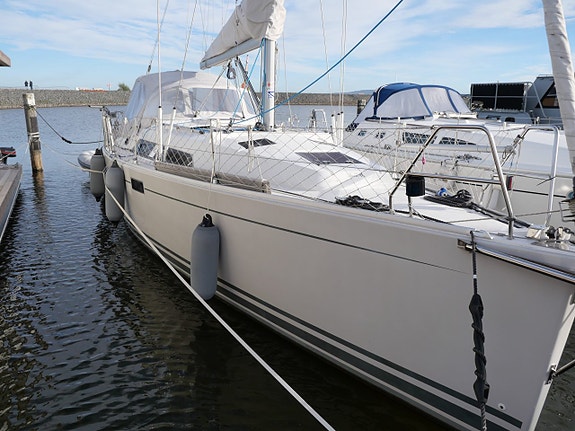 Hanse 350 2 of 24