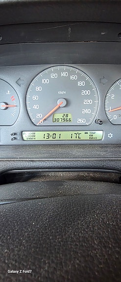 Volvo S70 3 of 8