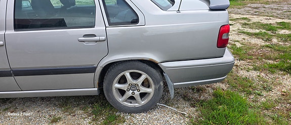 Volvo S70 6 of 8