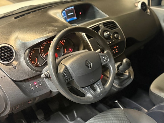 Renault Kangoo Express Maxi 9 of 17