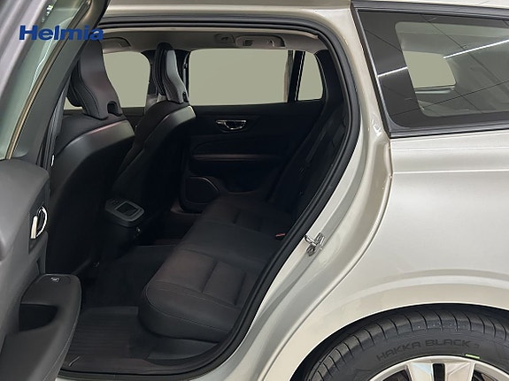 Volvo V60 9 of 10