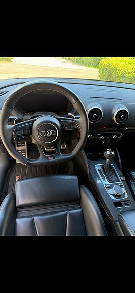 Audi RS3 4 of 6