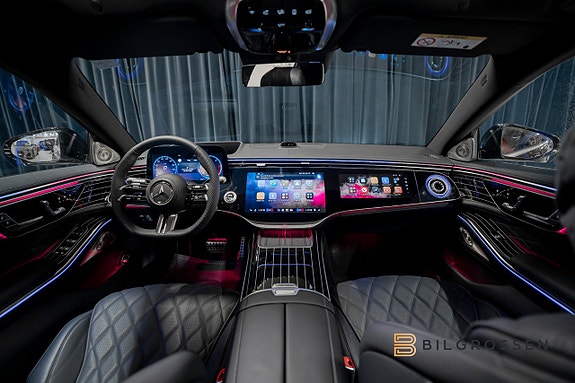 Mercedes-Benz S450 13 of 25
