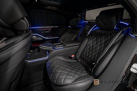 Mercedes-Benz S450 18 of 25