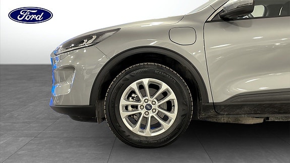 Ford Kuga 9 of 9