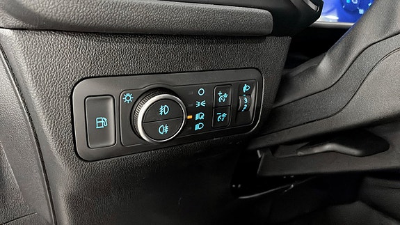 Ford Kuga 18 of 23