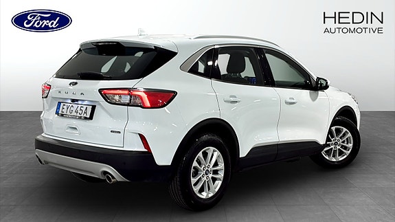 Ford Kuga 2 of 23