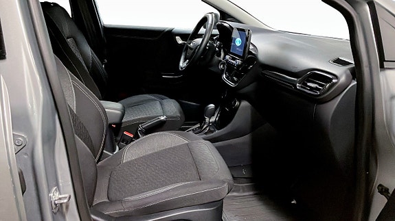 Ford Puma 3 of 9