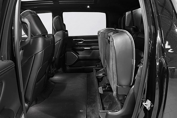 Dodge RAM 1500 28 of 30