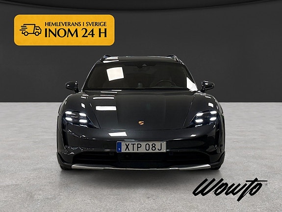 Porsche Taycan 4S 2 of 20