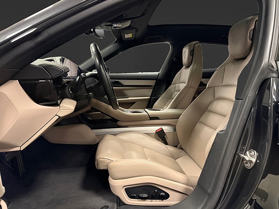 Porsche Taycan 4S 8 of 20