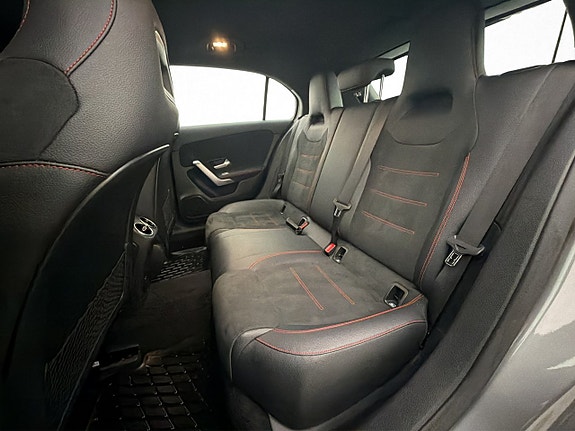 Mercedes-Benz A 250 e 29 of 30