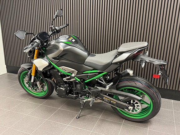 Kawasaki Z900 SE 6 of 6