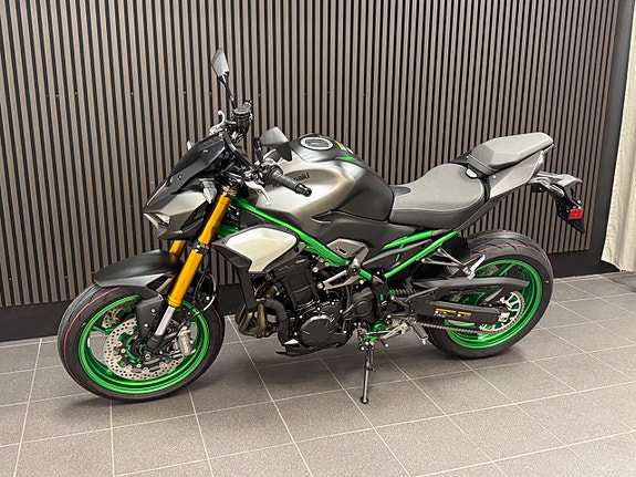 Kawasaki Z900 SE 5 of 6