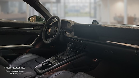 Porsche 911 GT3 4 of 16
