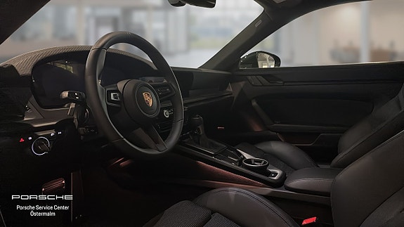 Porsche 911 GT3 3 of 16