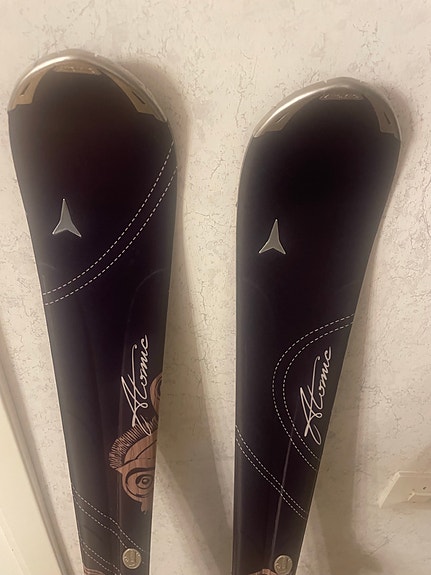 Product image 1 of 8