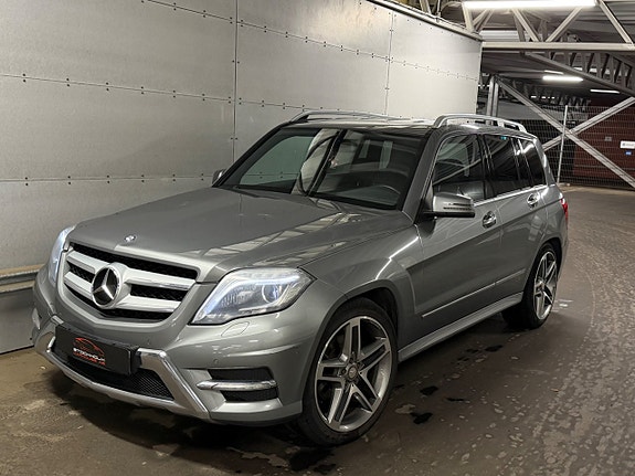 Mercedes-Benz GLK220 3 of 18
