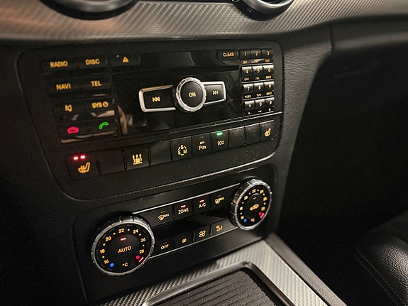 Mercedes-Benz GLK220 18 of 18