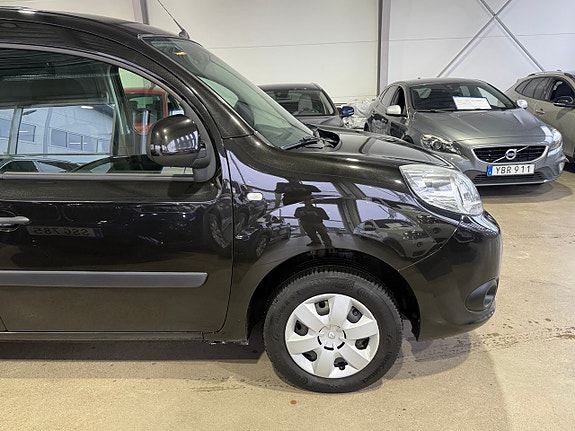 Renault Kangoo Express Maxi 18 of 26