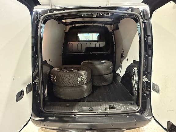 Renault Kangoo Express Maxi 13 of 26