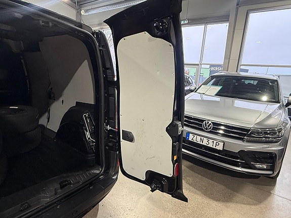 Renault Kangoo Express Maxi 14 of 26