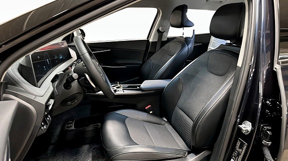Kia EV6 9 of 12