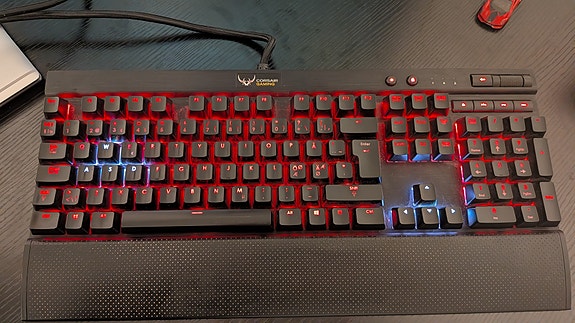 Corsair K70 RGB – mekaniskt gamingtangentbord