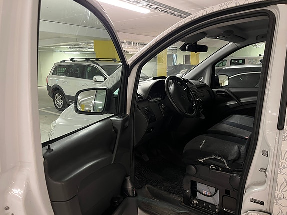 Mercedes-Benz Vito 110 15 of 30