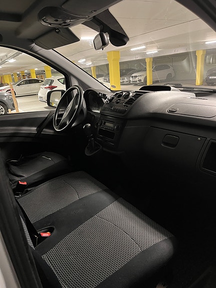 Mercedes-Benz Vito 110 18 of 30