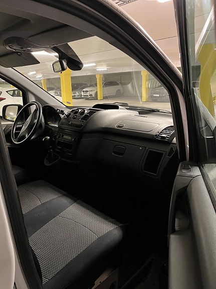 Mercedes-Benz Vito 110 17 of 30