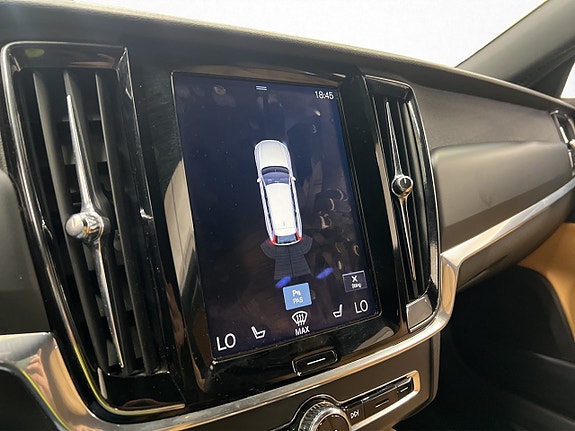 Volvo V90 17 of 30