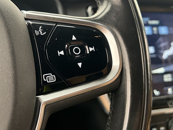 Volvo V90 16 of 30