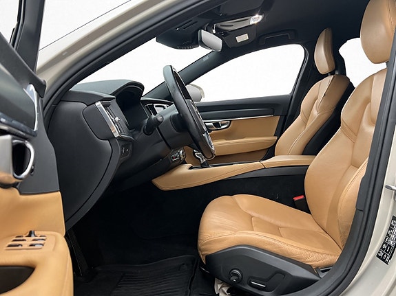 Volvo V90 10 of 30