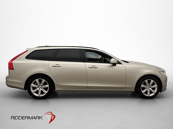 Volvo V90 9 of 30