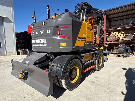 Volvo EWR150 Uthyres/For Rental 2 of 2