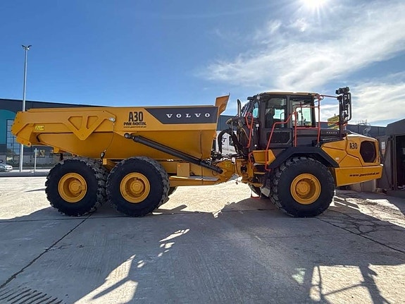 Volvo A30 Uthyres/For Rental 2 of 3