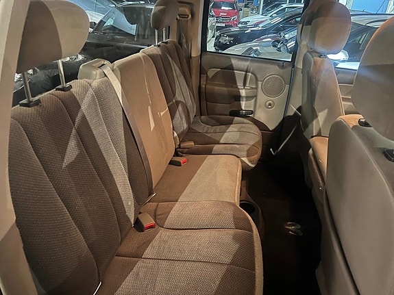 Dodge RAM 1500 8 of 10