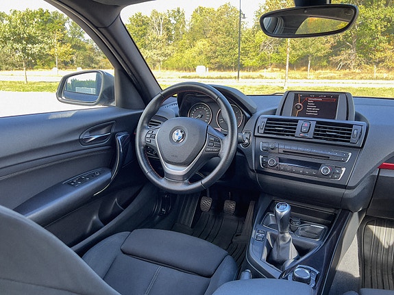 BMW 120d 5 of 8