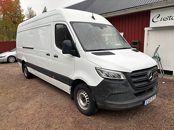Mercedes-Benz Sprinter 317 4 of 12