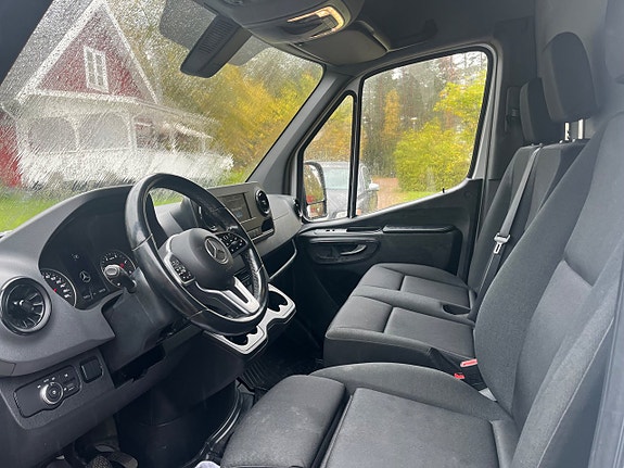 Mercedes-Benz Sprinter 317 11 of 12
