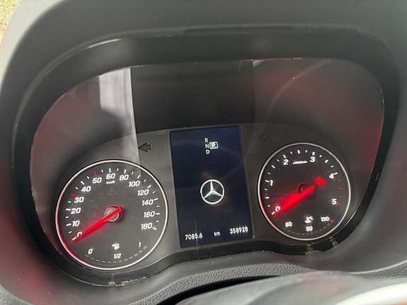 Mercedes-Benz Sprinter 317 9 of 12