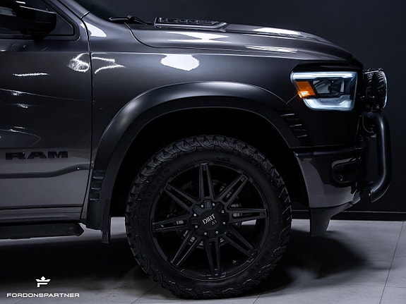 Dodge RAM 1500 15 of 30