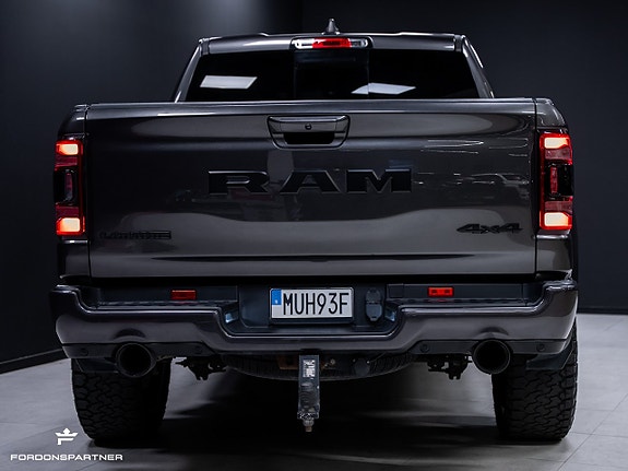 Dodge RAM 1500 8 of 30