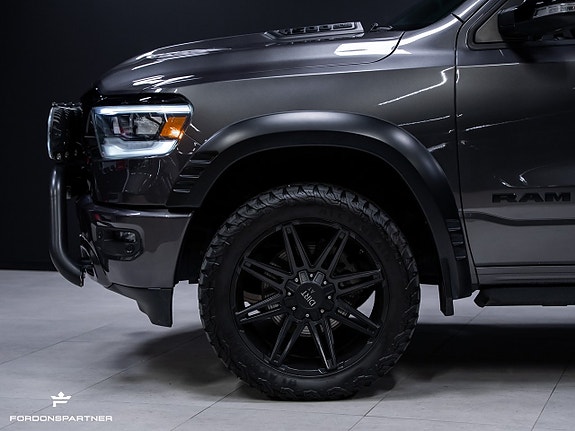 Dodge RAM 1500 4 of 30