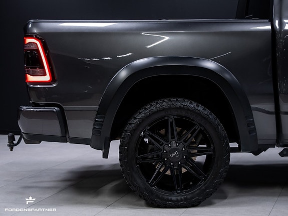 Dodge RAM 1500 14 of 30