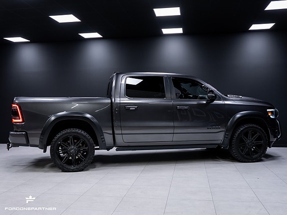 Dodge RAM 1500 12 of 30
